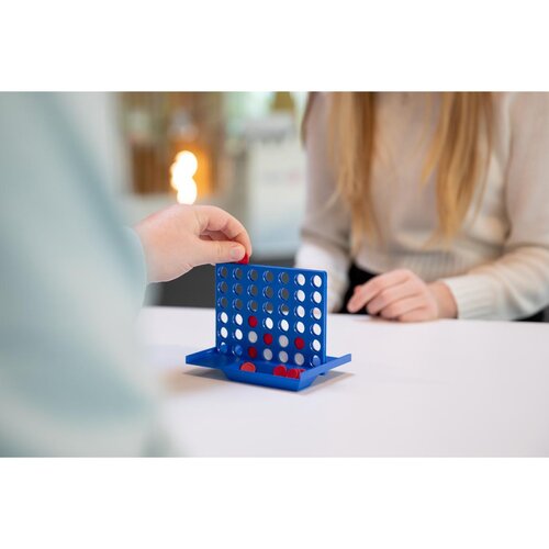 Denkspiel "Gewinn mit 4"